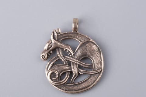 Viking pendant with Norse wolf Fenrir, Bronze - Northlord