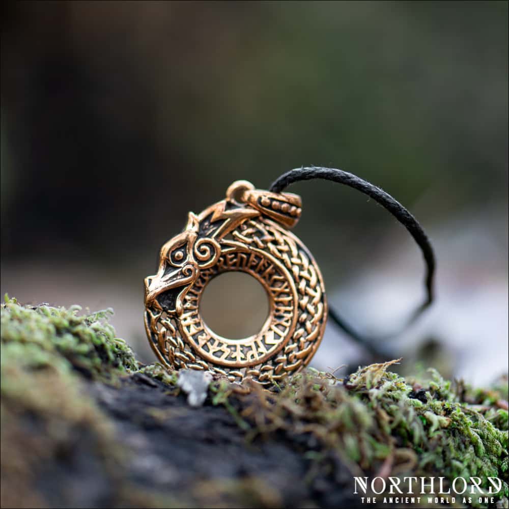 アクセサリー Worlds End Pagan Pendant (Gold) Worlds End Pagan Pendant (Gold)（Amulet Valknut, symbol of