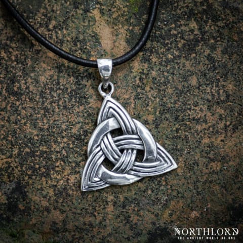 Silver Celtic Pendant With Triquetra - Northlord (7)