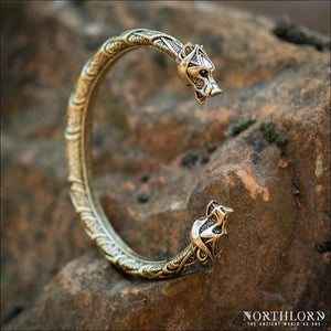 Modern Viking Armring With Bear Heads Bronze - Northlord