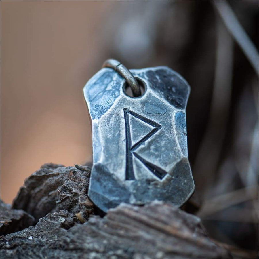 Raidho Rune Pendant Hand-Forged - Northlord
