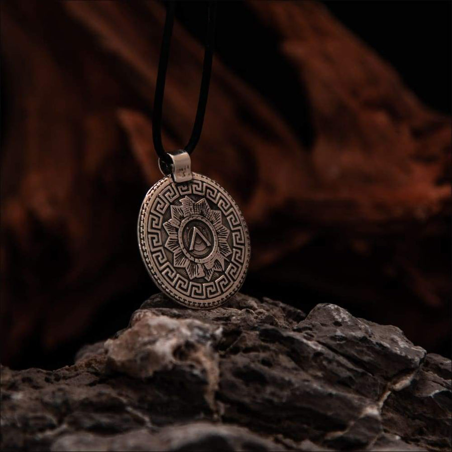 Spartan Shield Pendant With Meander Pattern Sterling Silver - Northlord
