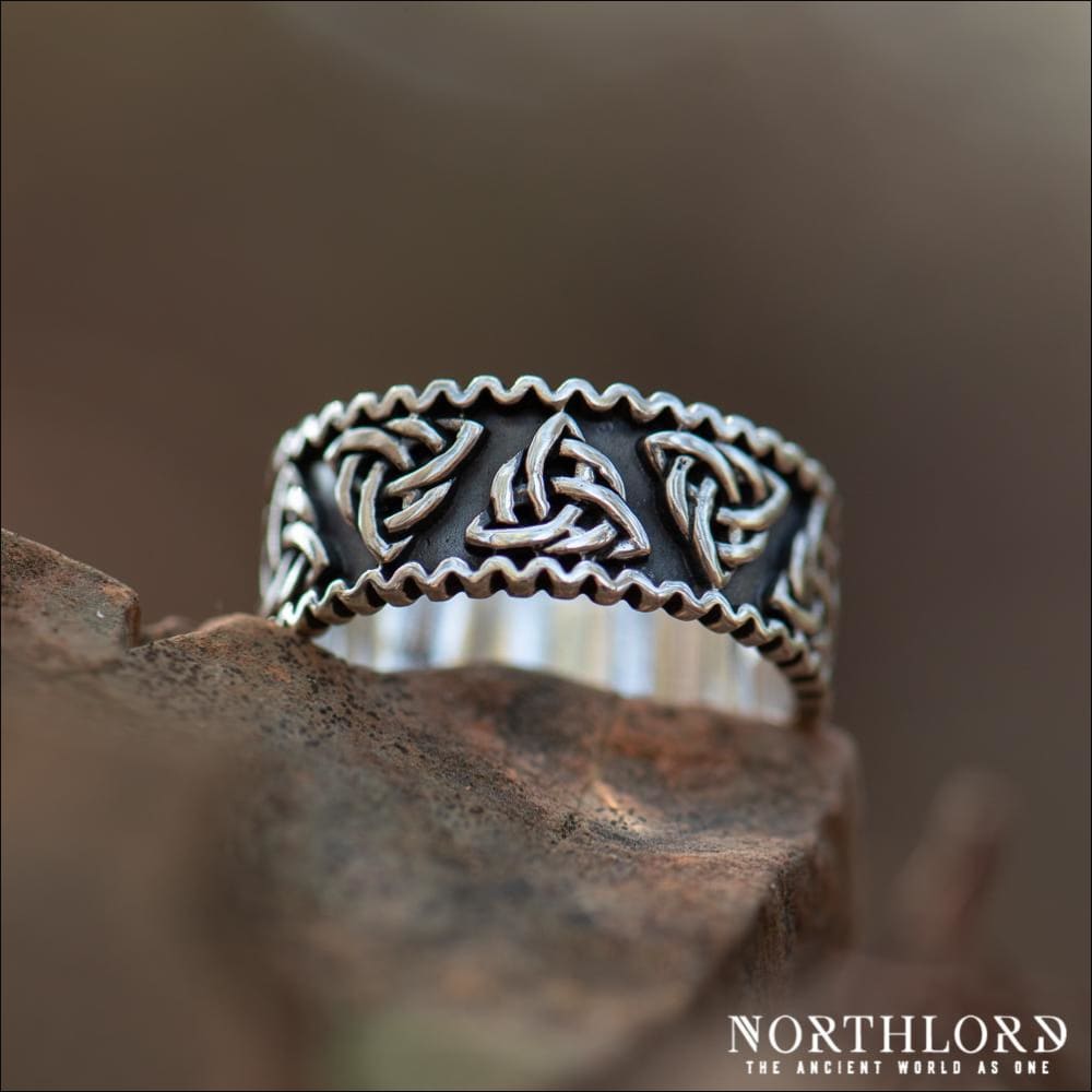 Triquetra Band Ring Sterling Silver - Northlord