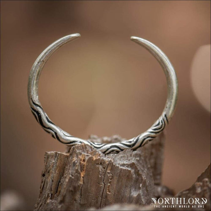 Twisted Viking Armring Silvered Bronze - Northlord