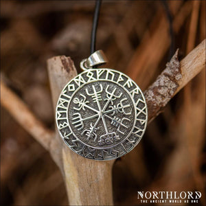 Vegvisir Pendant With Runes Sterling Silver - Northlord