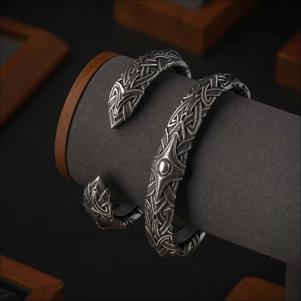 Armring sales viking jewelry