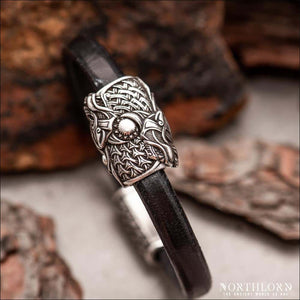 Viking Bracelet With Skoll and Hati Flat Cord Black - Northlord-PK